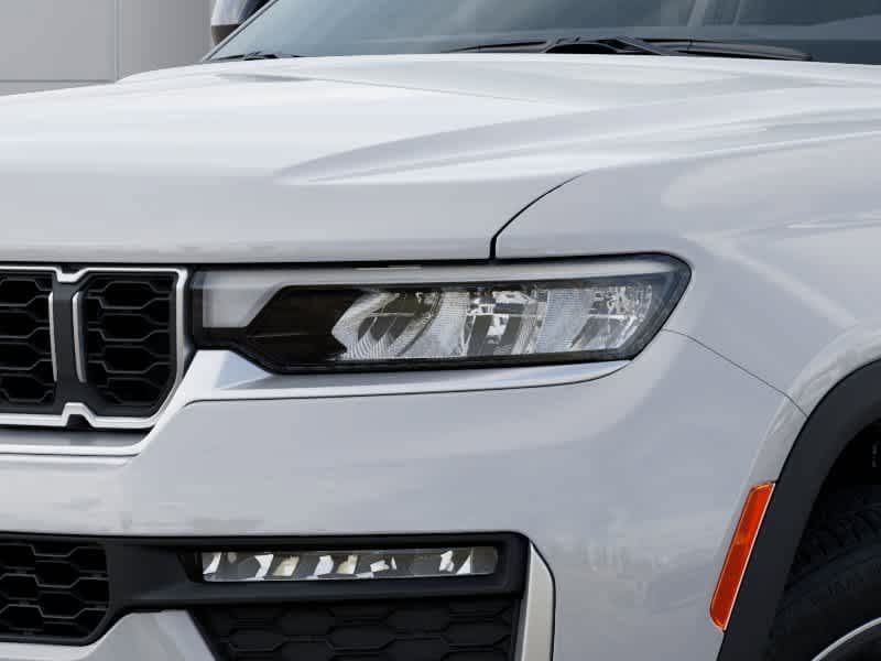 New 2026 Jeep Grand Cherokee L Limited AWD/4WD image 10