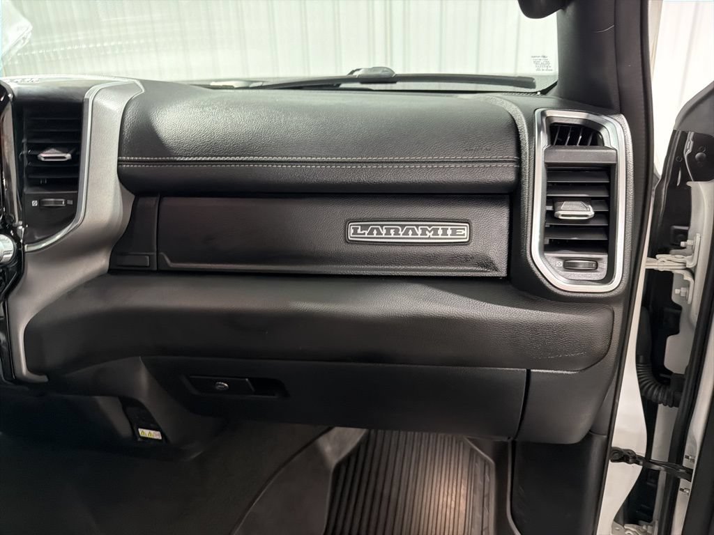 Used 2024 RAM 1500 Laramie AWD/4WD image 22