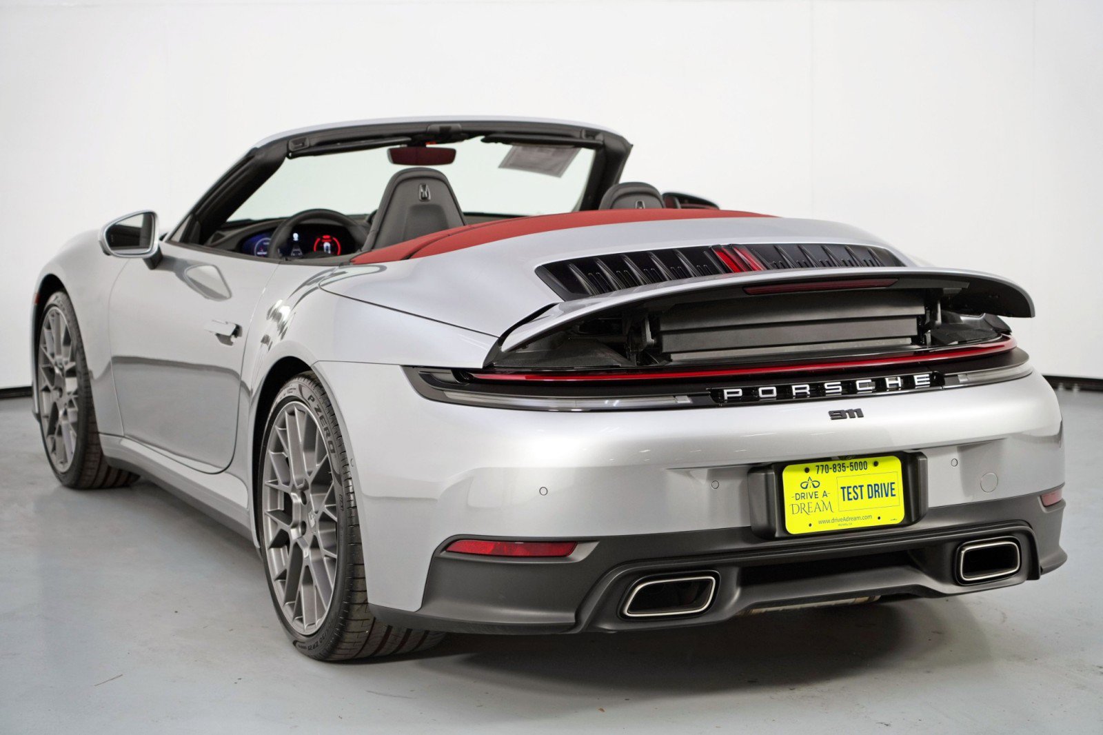 Used 2025 Porsche 911 Carrera image 49