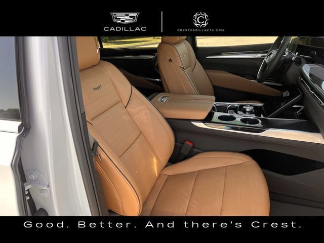 Certified 2025 Cadillac Escalade ESV Premium Luxury w/ LPO, Floor Liner Package AWD/4WD image 29