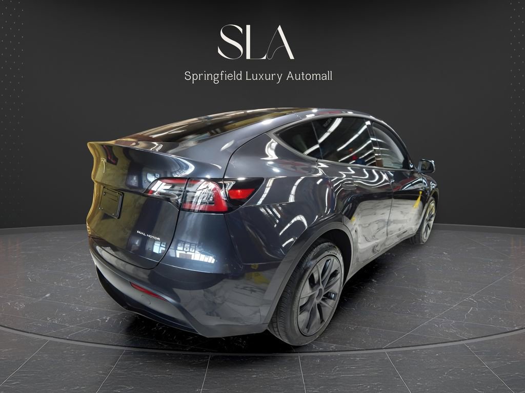 Used 2025 Tesla Model Y Long Range image 5