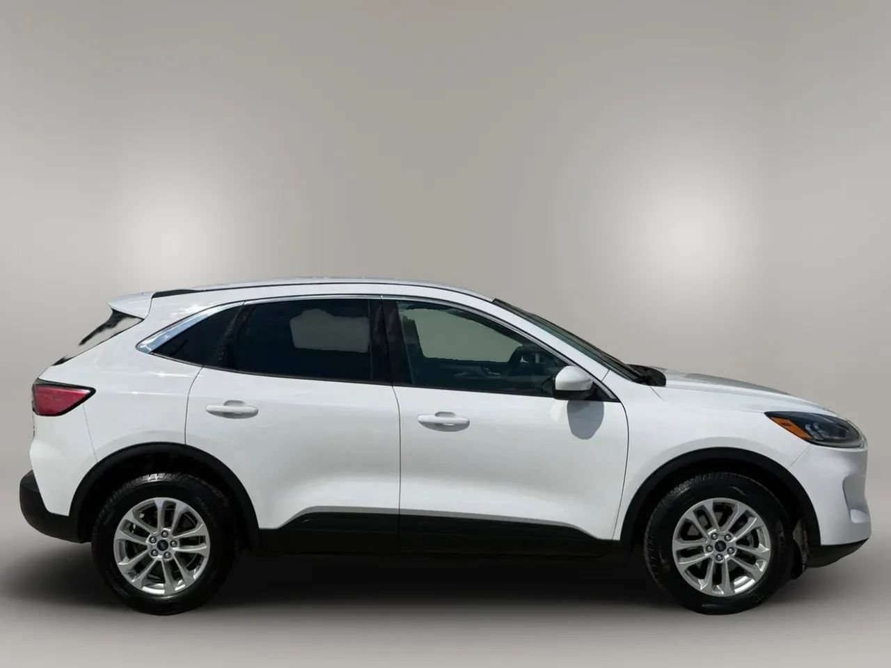 Used 2020 Ford Escape SE AWD/4WD image 9