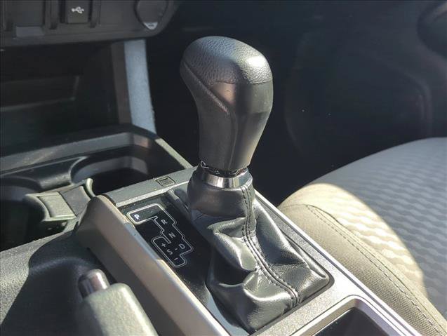 Used 2022 Toyota Tacoma SR5 AWD/4WD image 22