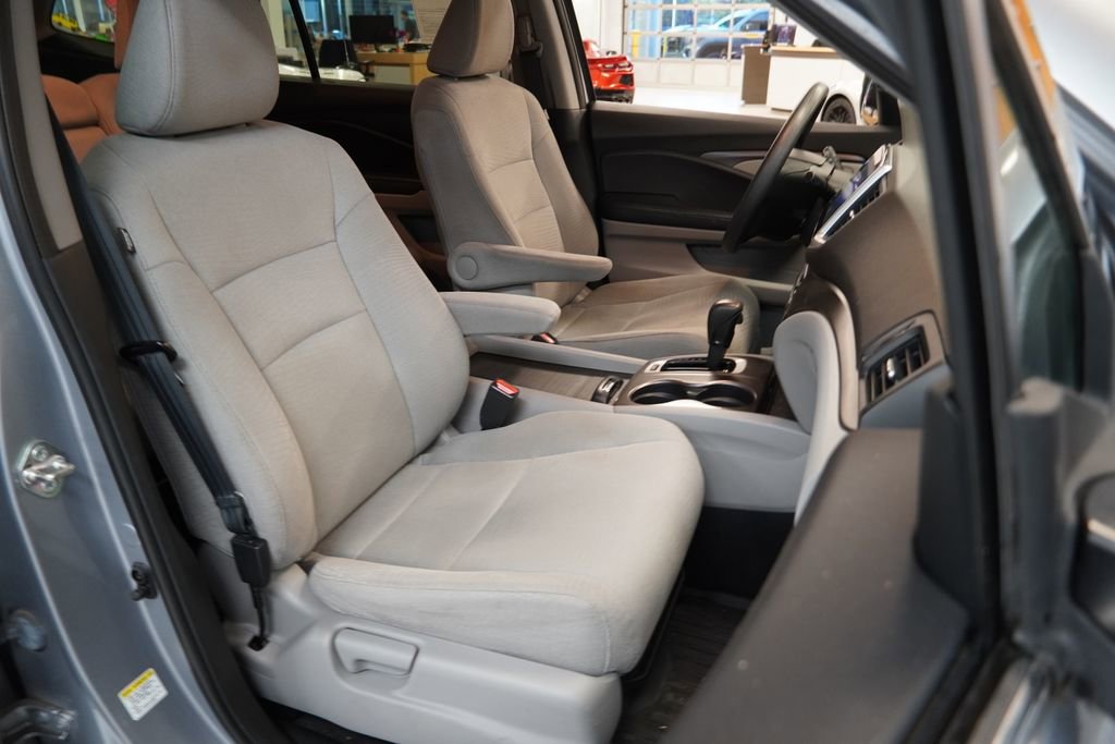Used 2016 Honda Pilot EX image 34