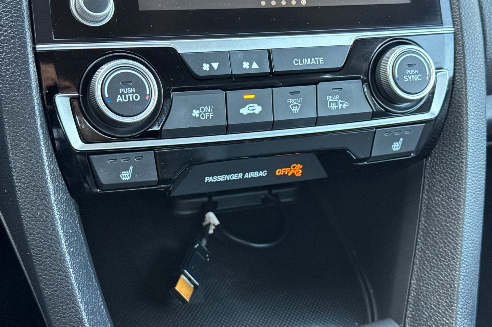 Used 2019 Honda Civic EX image 21