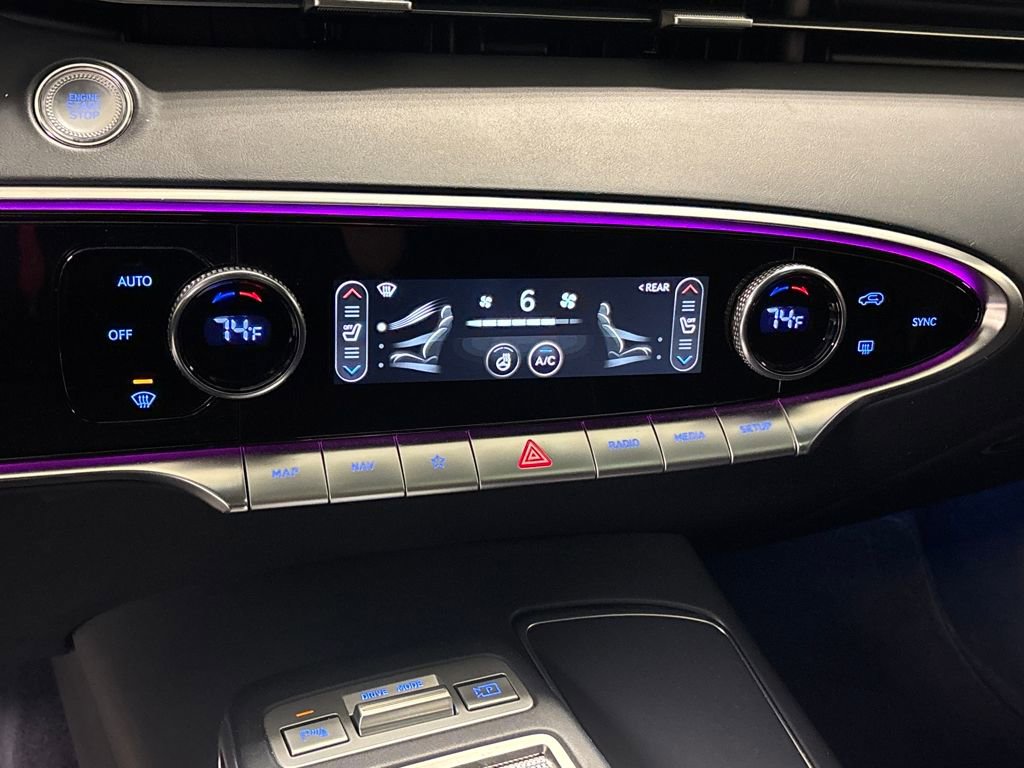 Used 2022 Genesis GV70 3.5T Sport w/ Sport Prestige Package image 38