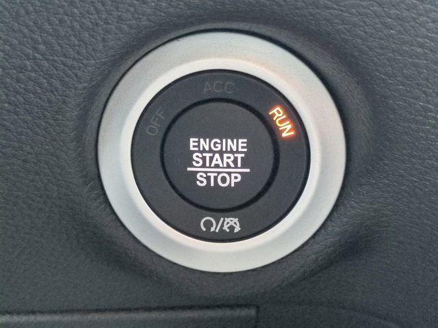 New 2026 Chrysler Pacifica Select w/ S Appearance Package FWD image 27