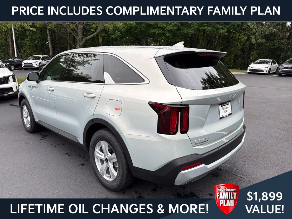 New 2026 Kia Sorento LX FWD image 4