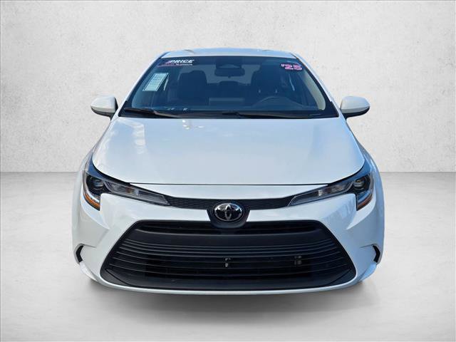 Used 2025 Toyota Corolla LE image 2