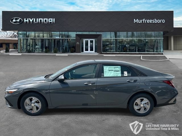 New 2026 Hyundai Elantra SE FWD image 8