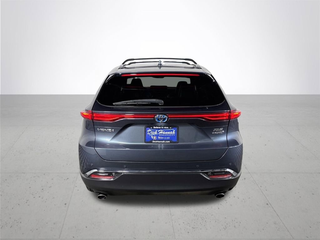 Used 2021 Toyota Venza XLE w/ Softex Package image 7