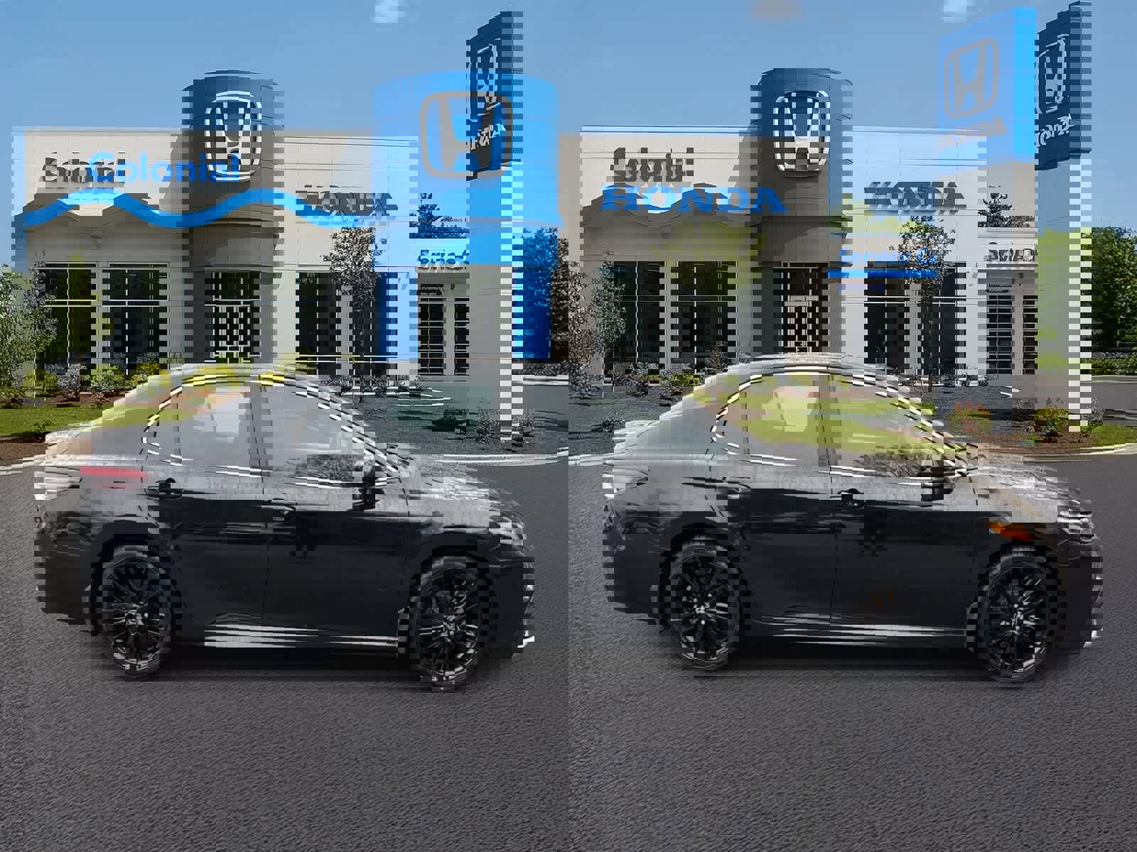 Used 2022 Toyota Camry XSE w/ Navigation Package image 8