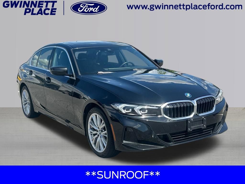 Used 2024 BMW 330e xDrive AWD/4WD image 3