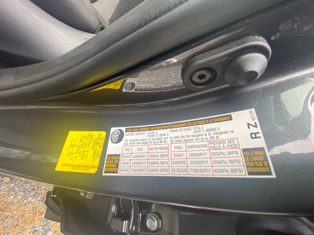 Used 2024 Toyota RAV4 XLE AWD/4WD image 29