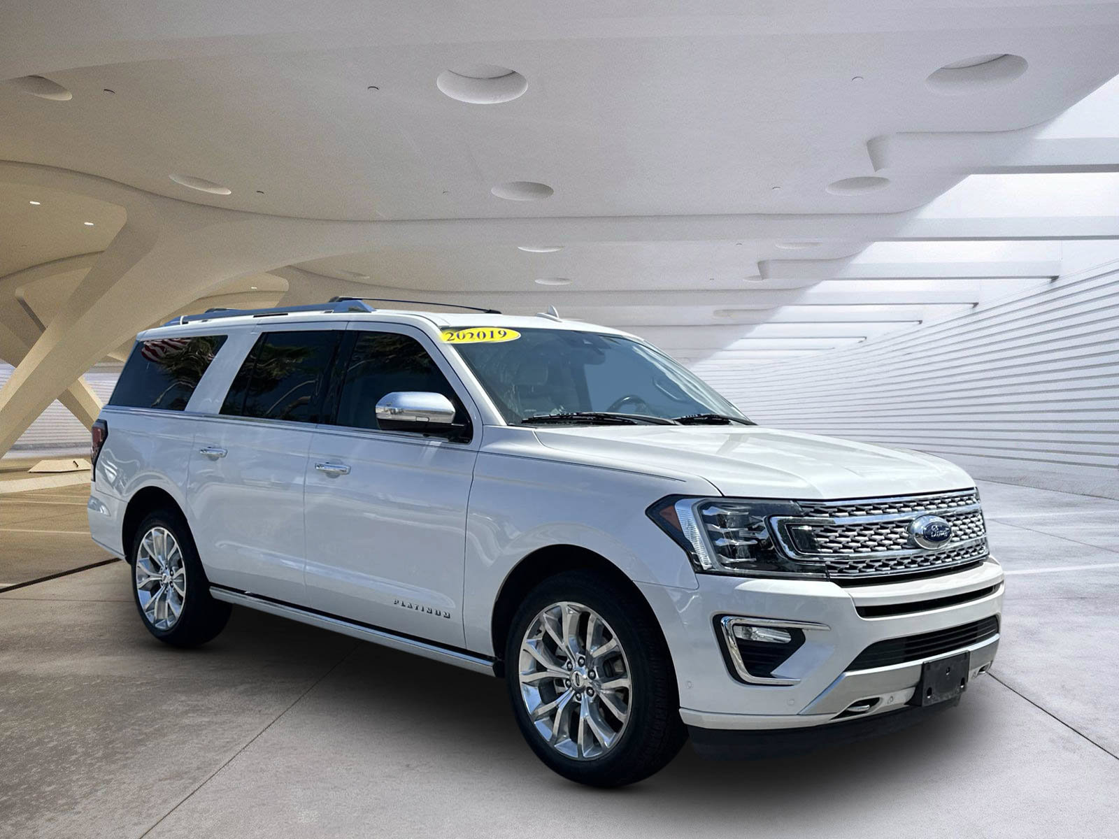 Used 2019 Ford Expedition Max Platinum AWD/4WD image 1