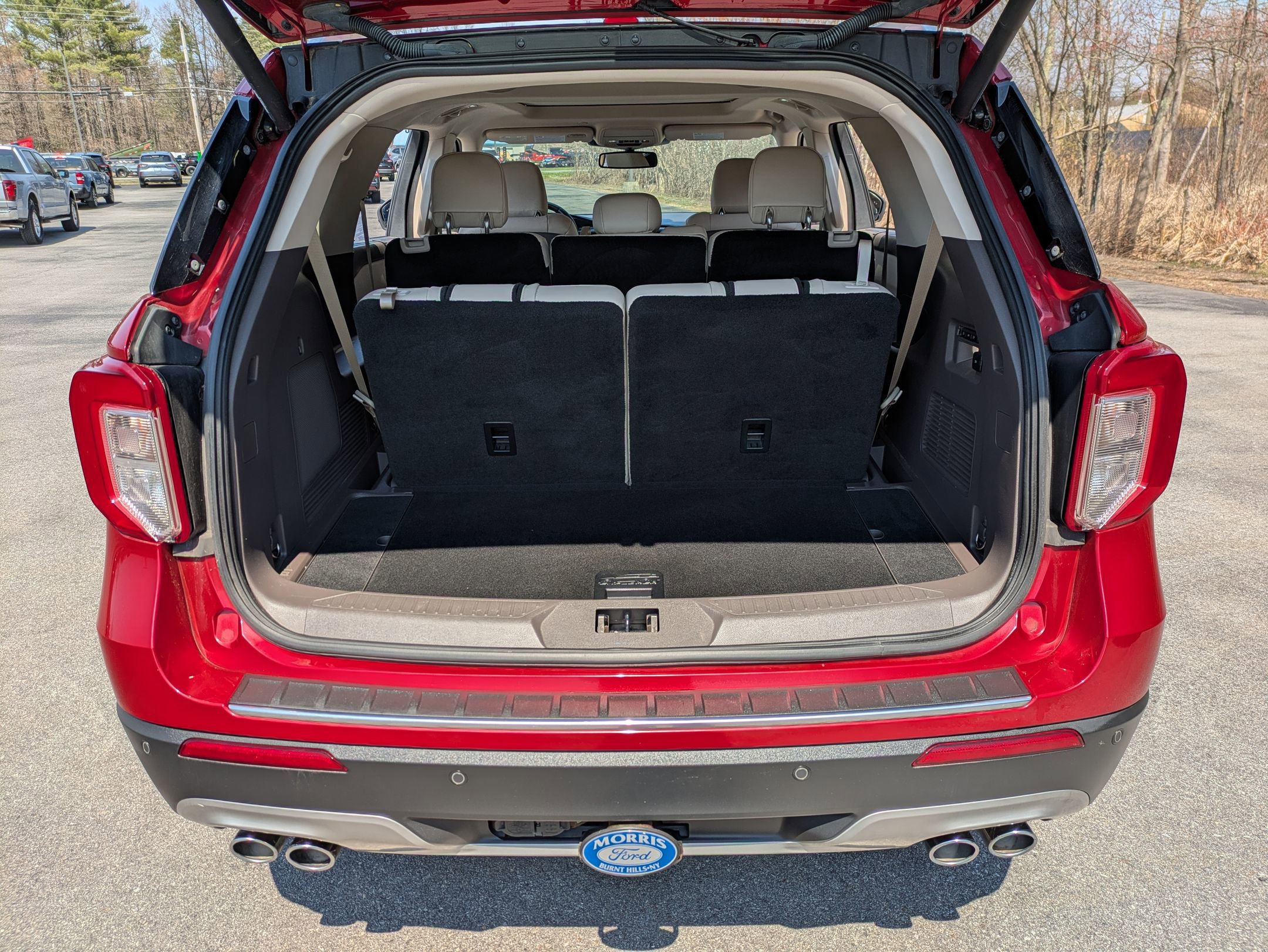 Used 2020 Ford Explorer Platinum w/ Premium Technology Package AWD/4WD image 21