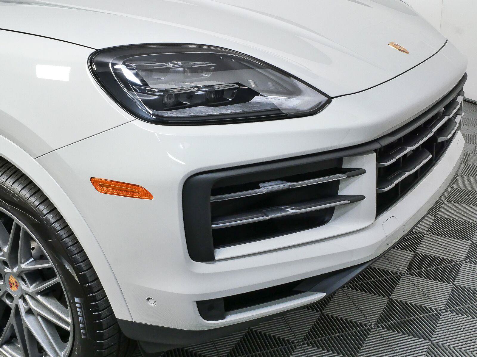 New 2026 Porsche Cayenne AWD/4WD image 37