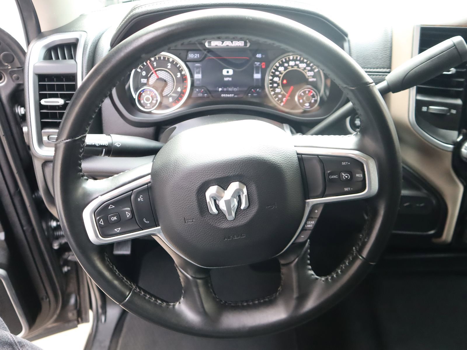 Used 2024 RAM 2500 Laramie image 35