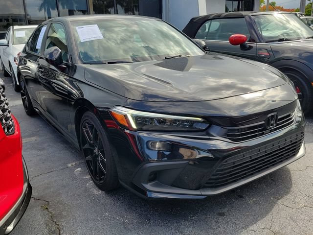 Used 2024 Honda Civic Sport image 2