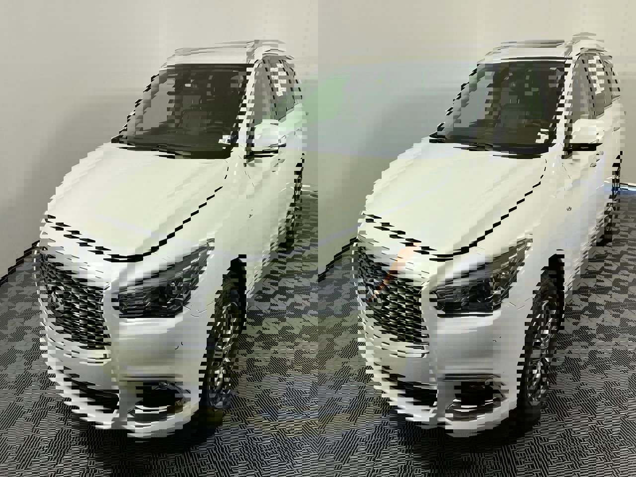 Used 2020 INFINITI QX60 Luxe w/ Essential Package FWD image 7