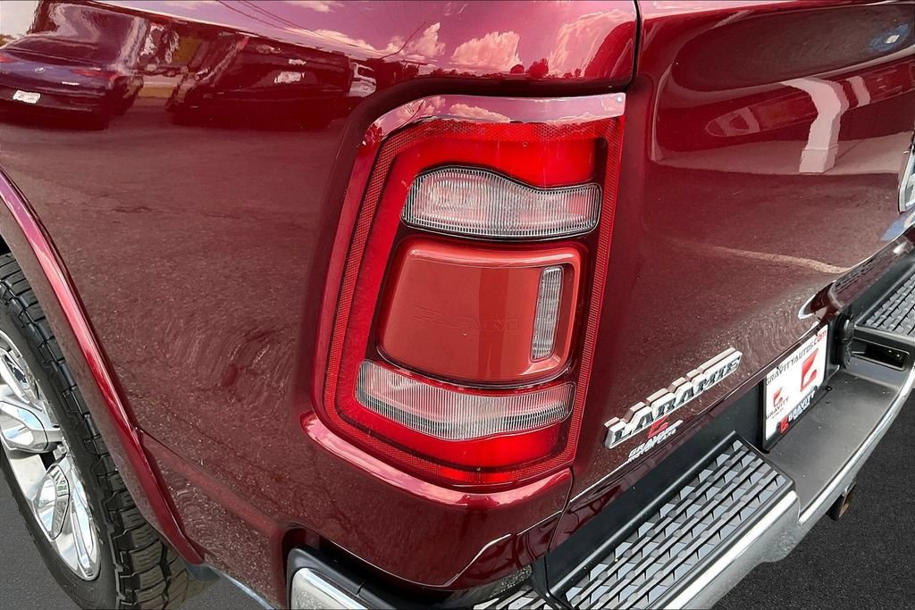 Used 2019 RAM 1500 Laramie AWD/4WD image 21