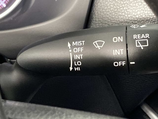 Used 2025 Toyota RAV4 LE AWD/4WD image 19