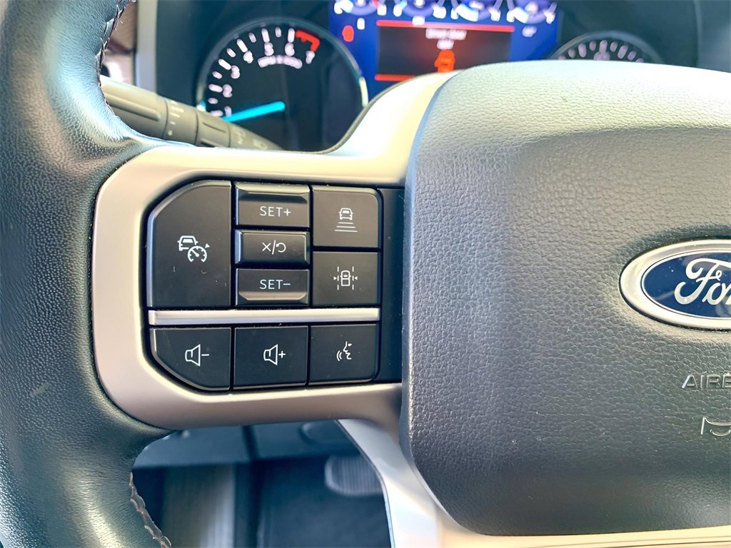 Used 2024 Ford Expedition Limited image 33