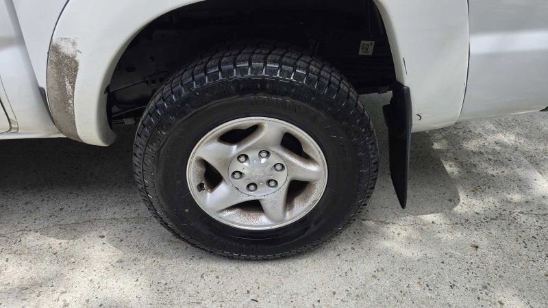 Used 2006 Toyota Tacoma PreRunner RWD image 10