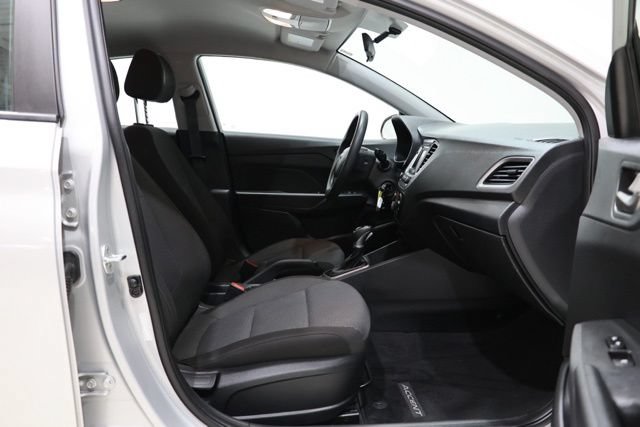 Used 2022 Hyundai Accent SE FWD image 29