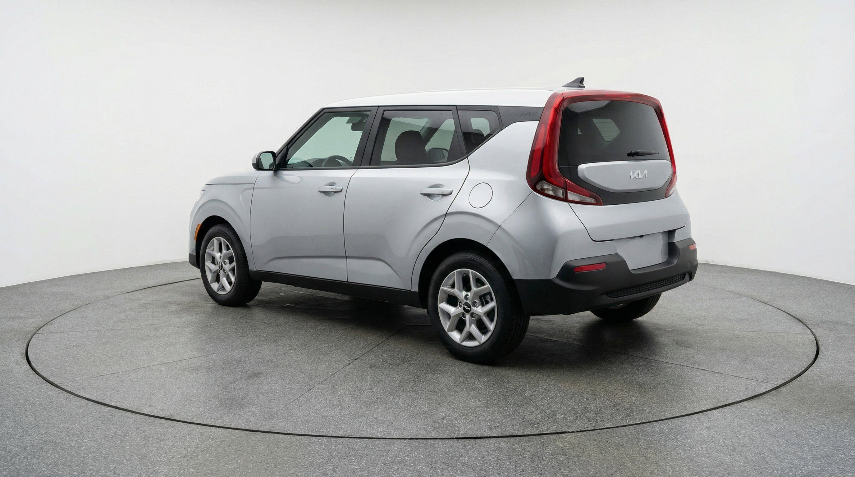 Used 2025 Kia Soul LX w/ LX Technology Package image 9
