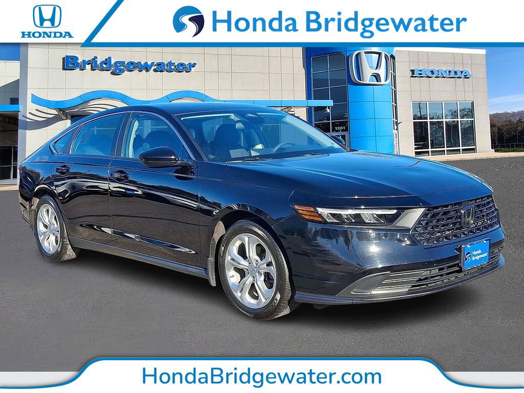 Used 2023 Honda Accord LX image 1