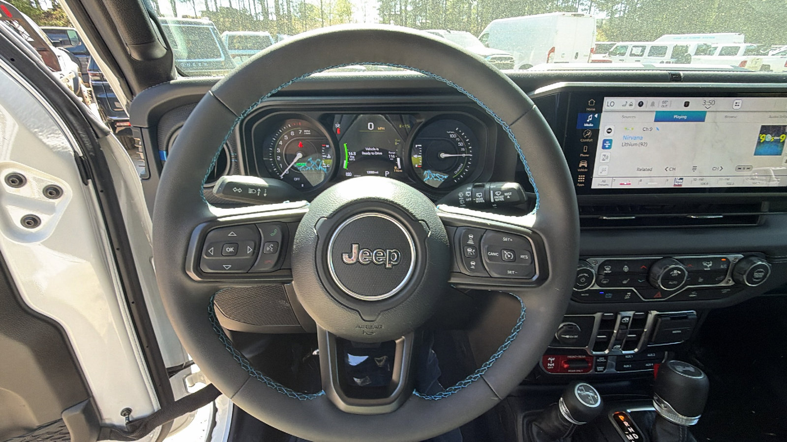 Used 2025 Jeep Wrangler Unlimited Rubicon 4xe w/ Convenience Group AWD/4WD image 26