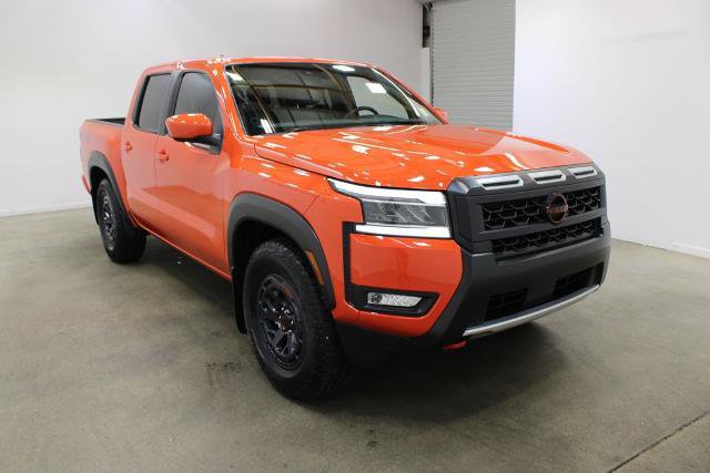 Certified 2025 Nissan Frontier Pro-X w/ Tow Package RWD image 6
