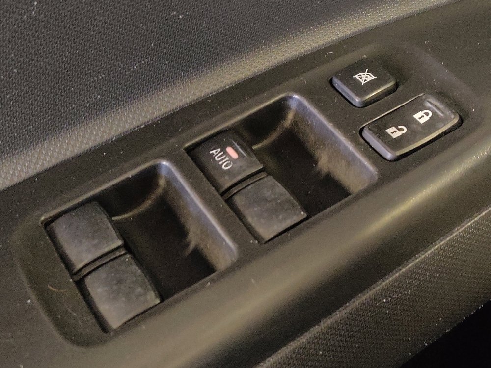 Used 2021 Mitsubishi Mirage ES FWD image 27