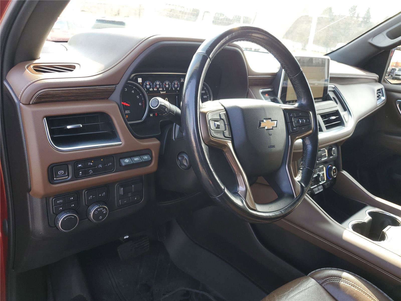 Used 2021 Chevrolet Tahoe High Country w/ Premium Package AWD/4WD image 20