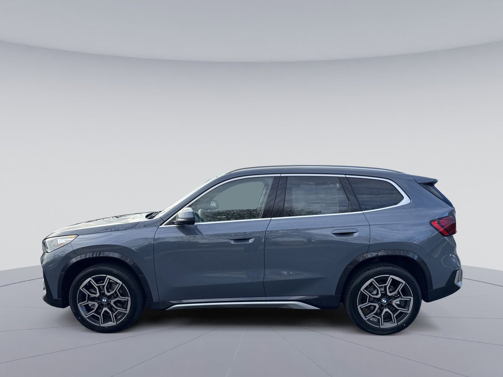 New 2026 BMW X1 xDrive28i w/ Technology Package image 8