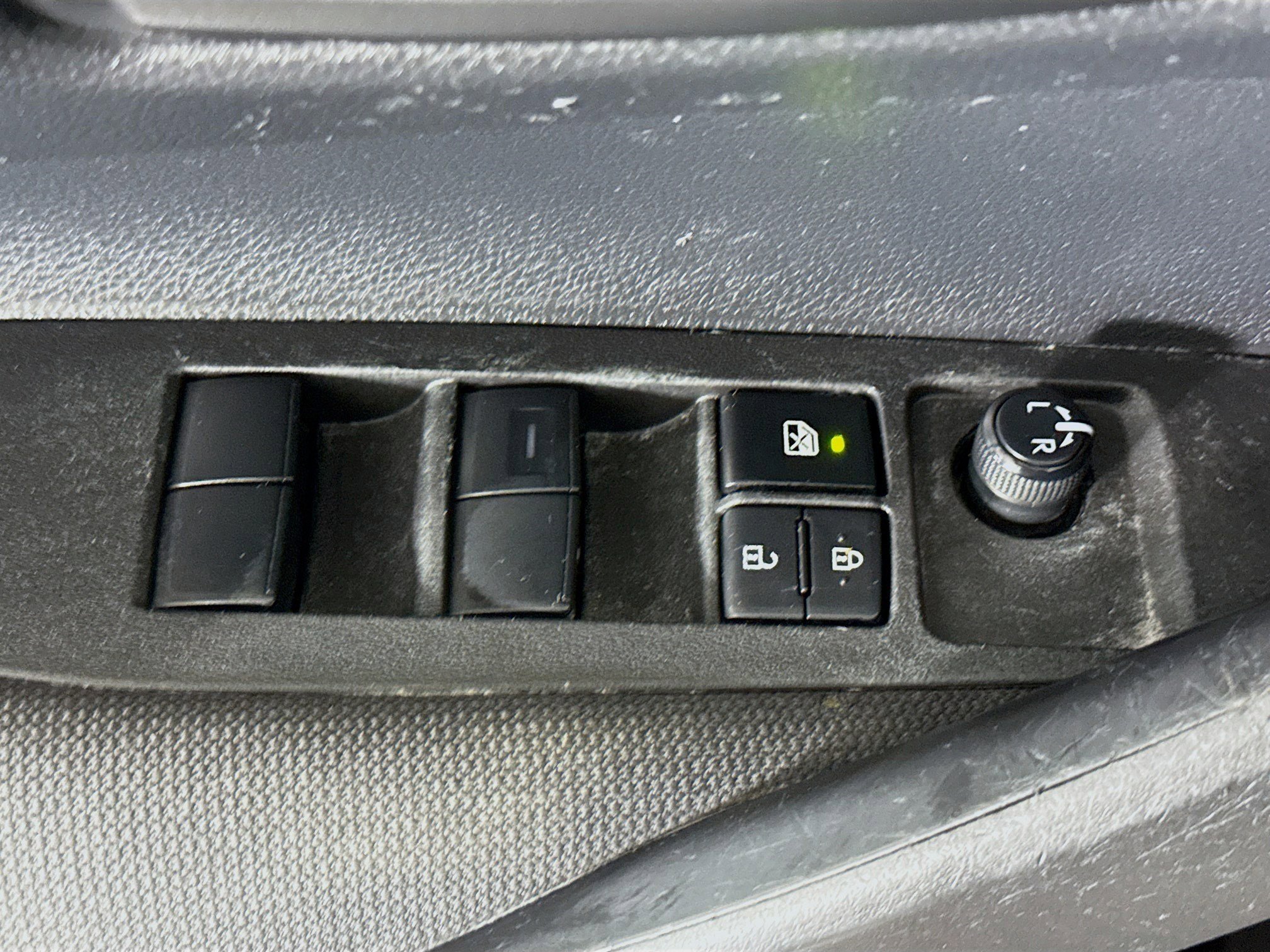 Used 2024 Toyota Corolla LE FWD image 23
