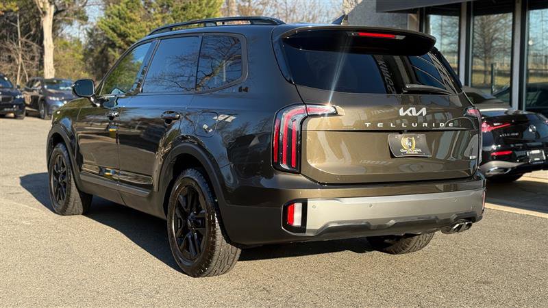 Used 2023 Kia Telluride SX Prestige X-Pro image 3