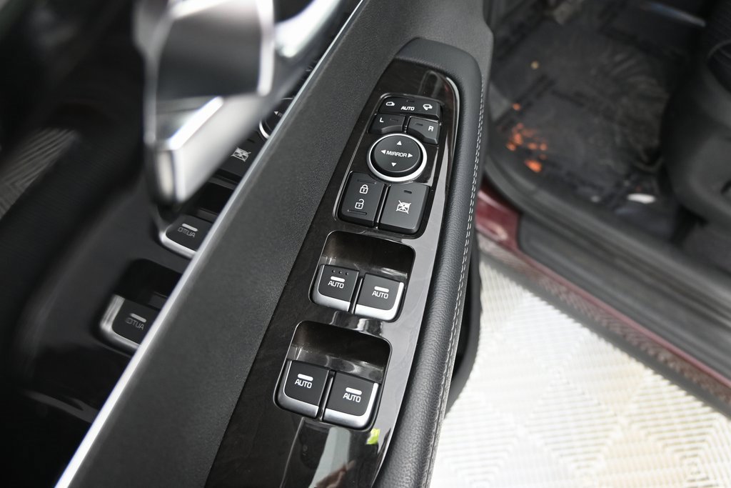 Used 2017 Kia Sorento EX w/ EX Advanced Touring Package image 21