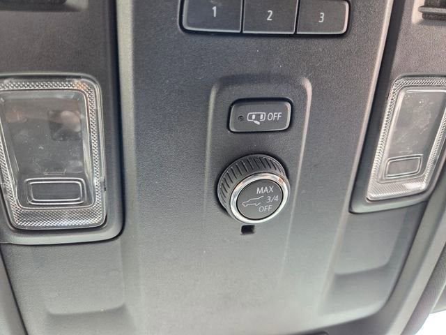 Used 2021 Chevrolet Tahoe Z71 image 35