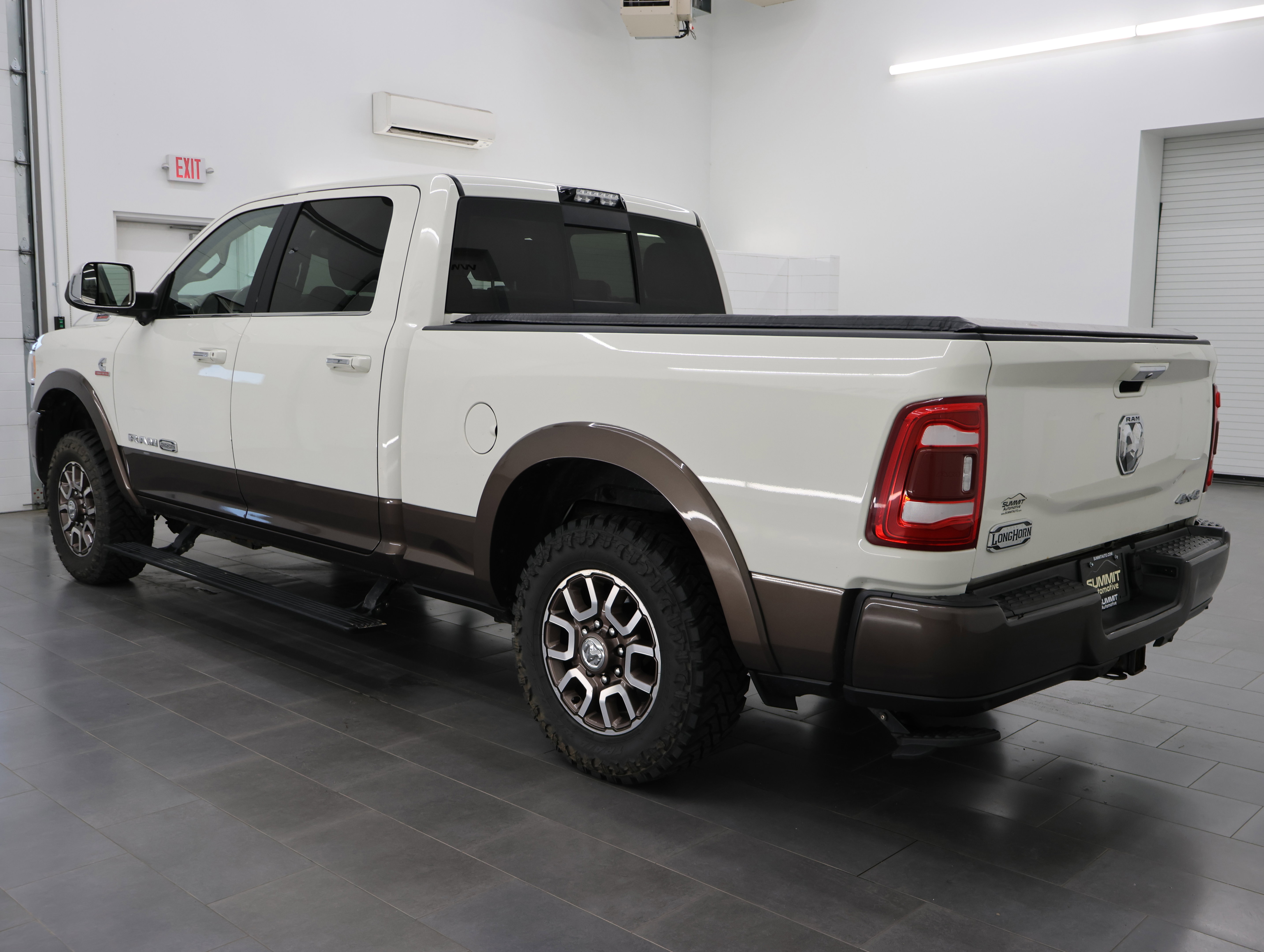 Used 2019 RAM 2500 Limited AWD/4WD image 6