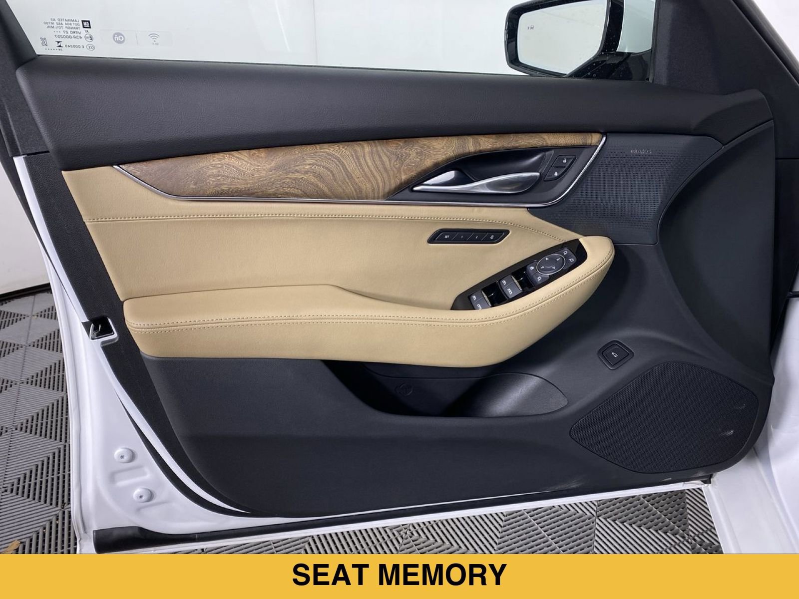Used 2025 Cadillac CT5 Premium Luxury RWD image 12