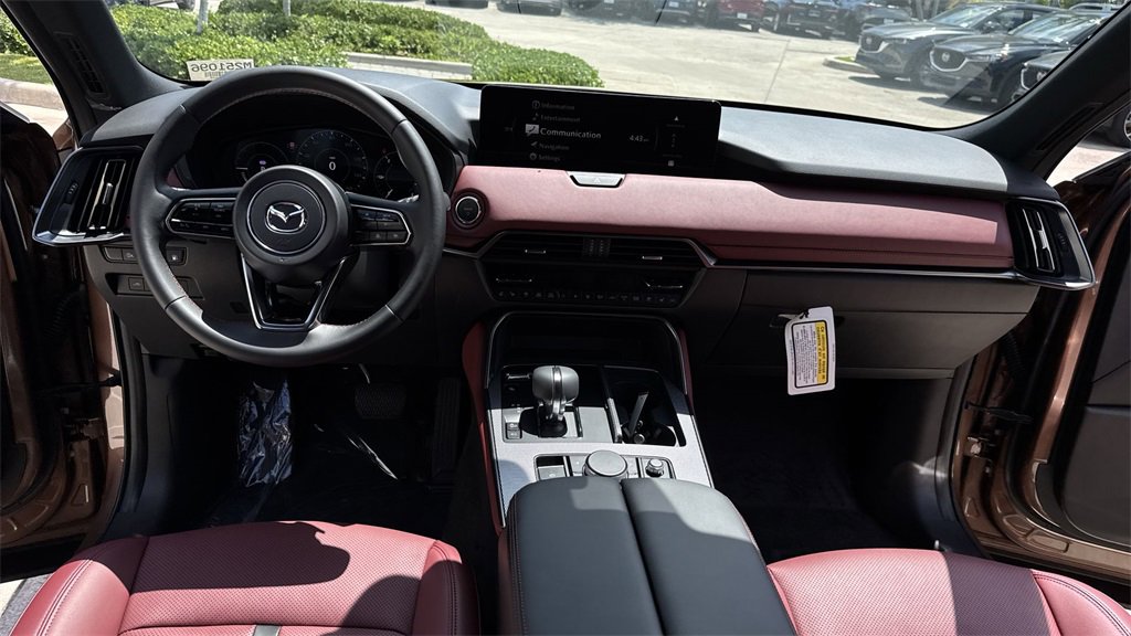 New 2025 MAZDA CX-70 Plug-In Hybrid w/ Premium Plus image 37