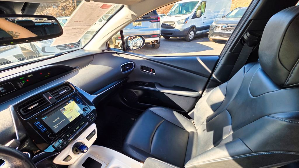 Used 2016 Toyota Prius Four Touring w/ Four Season Floor Mat Package image 11
