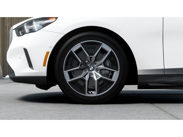 New 2026 BMW i5 eDrive40 w/ Premium Package image 7