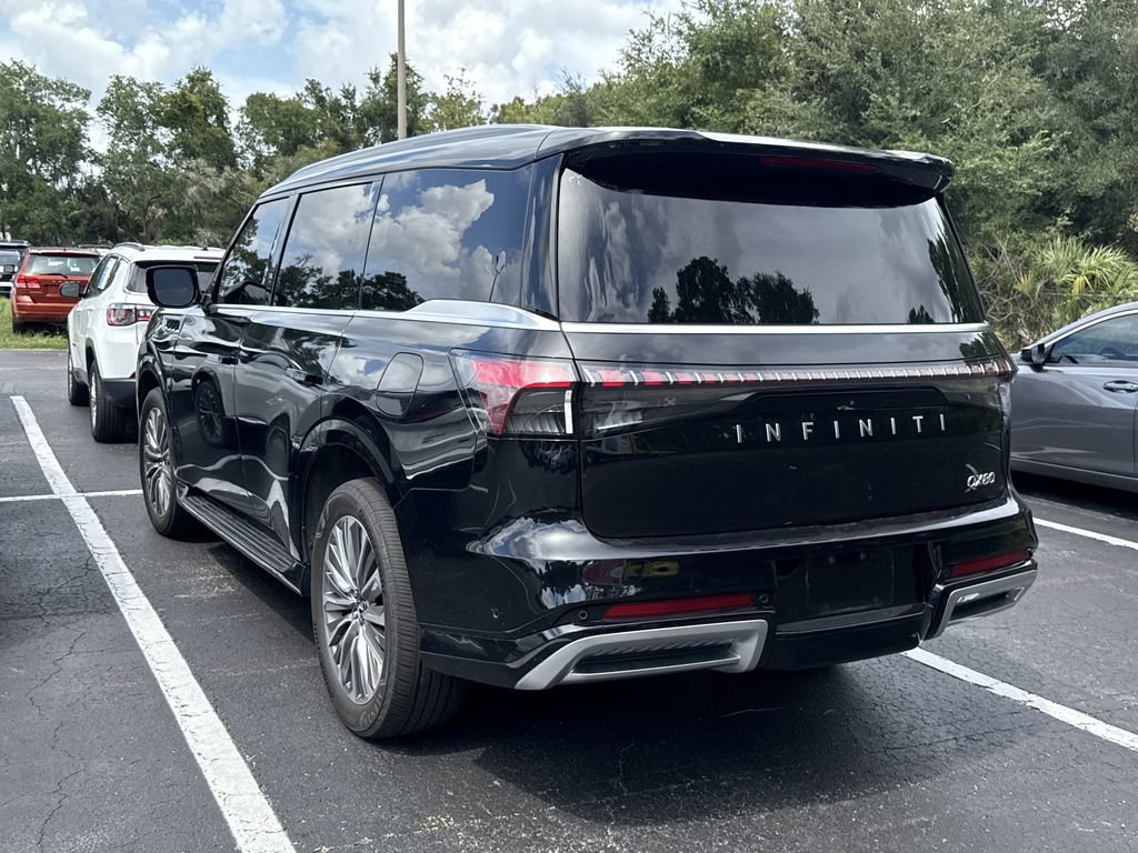 Used 2025 INFINITI QX80 Luxe RWD image 5