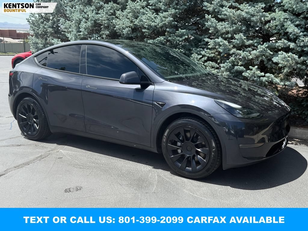 Used 2024 Tesla Model Y Long Range AWD/4WD image 12