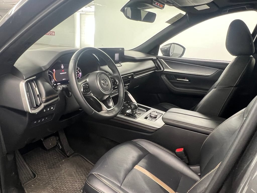 Used 2024 MAZDA CX-90 Plug-In Hybrid w/ Premium Plus AWD/4WD image 11
