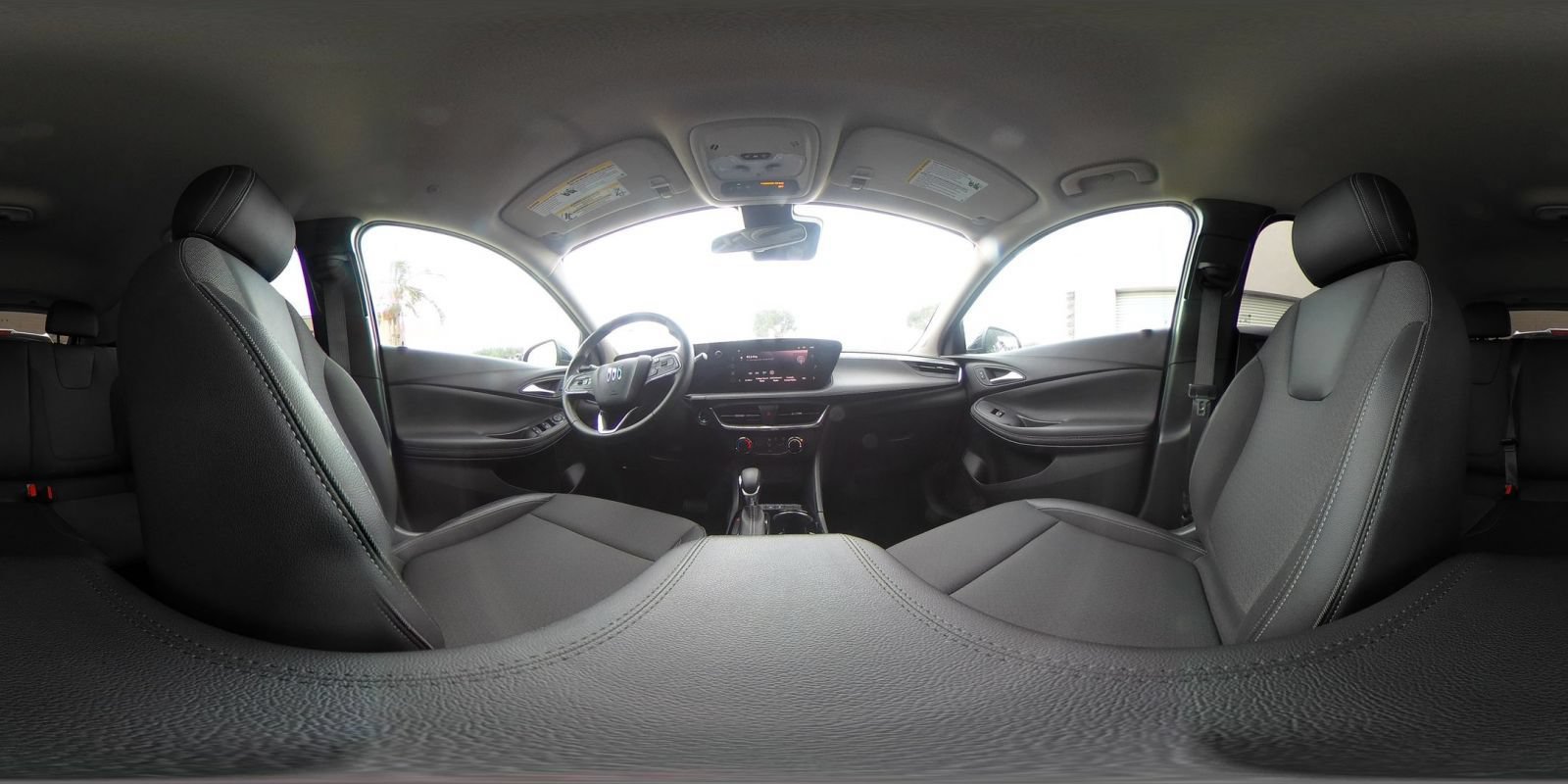 Used 2025 Buick Encore GX Preferred AWD/4WD image 41