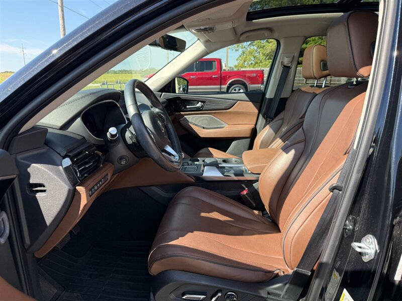 Used 2024 Acura MDX w/ Advance Package AWD/4WD image 12